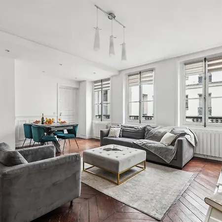 Apartamento Bnbnova - 3br - Champs Elysees *